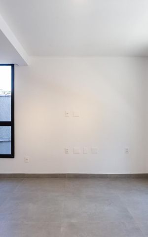 Casa para alugar com 256m², 3 quartos e 3 vagas Casa para alugar com 256m², 3 quartos e 3 vagasSala