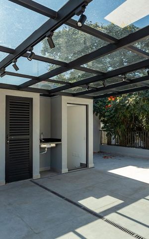 Casa para alugar com 256m², 3 quartos e 3 vagas Casa para alugar com 256m², 3 quartos e 3 vagasÁrea de Serviço