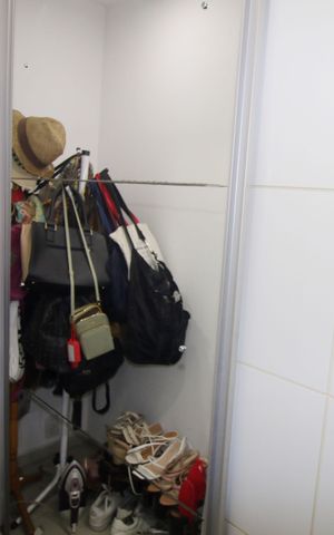 Casa à venda com 269m², 4 quartos e 4 vagasCloset