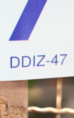 Apartamento à venda com 90m², 3 quartos e 1 vaga Apartamento à venda com 90m², 3 quartos e 1 vagaPlaca