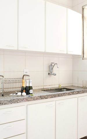 Apartamento à venda com 90m², 3 quartos e 1 vaga Apartamento à venda com 90m², 3 quartos e 1 vagaCozinha e Área de Serviço