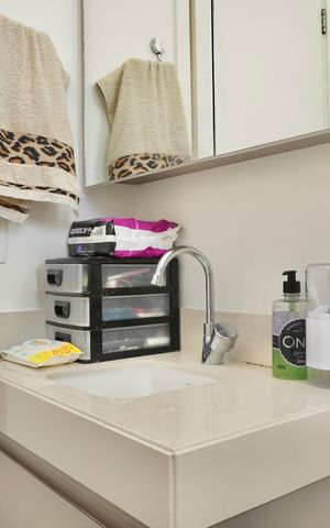 Apartamento à venda com 62m², 2 quartos e 1 vagaSuíte - Banheiro 