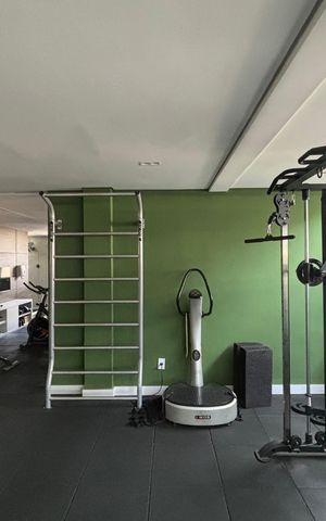 Apartamento à venda com 55m², 2 quartos e 1 vaga Apartamento à venda com 55m², 2 quartos e 1 vagaAcademia