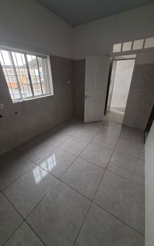 Casa à venda com 45m², 1 quarto e 1 vaga Casa à venda com 45m², 1 quarto e 1 vagaCozinha