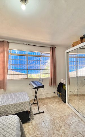 Casa à venda com 292m², 2 quartos e 3 vagas Casa à venda com 292m², 2 quartos e 3 vagasQuarto 2