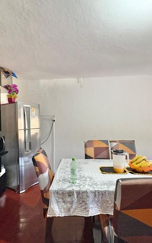 Casa à venda com 292m², 2 quartos e 3 vagas Casa à venda com 292m², 2 quartos e 3 vagasCozinha