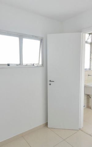 Apartamento à venda com 62m², 2 quartos e 1 vaga Apartamento à venda com 62m², 2 quartos e 1 vagaQuarto de Serviço