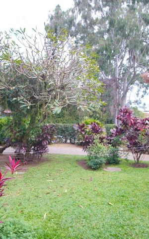 Casa de condomínio para alugar com 328m², 5 quartos e 2 vagasQuarto 2 - Vista