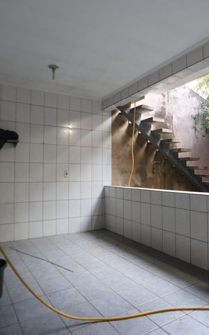Casa à venda com 135m², 2 quartos e 2 vagasÁrea de serviço