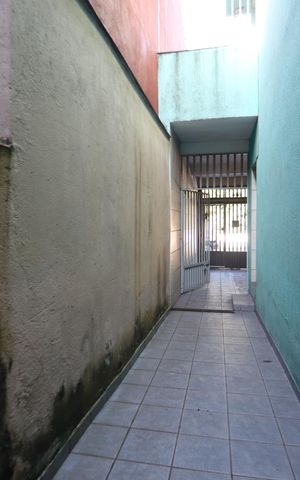 Casa à venda com 135m², 2 quartos e 2 vagasÁrea externa