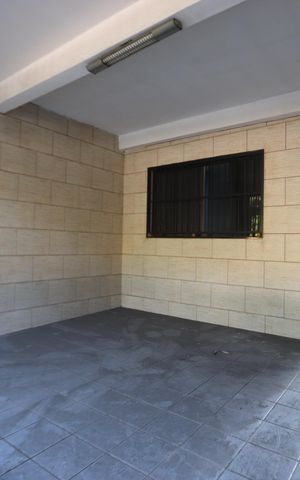 Casa à venda com 135m², 2 quartos e 2 vagasGaragem