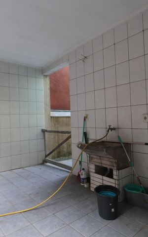 Casa à venda com 135m², 2 quartos e 2 vagasÁrea de serviço