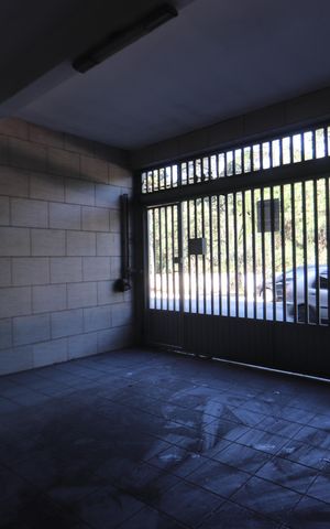 Casa à venda com 135m², 2 quartos e 2 vagasGaragem