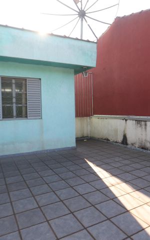 Casa à venda com 135m², 2 quartos e 2 vagasVaranda do Quarto 1