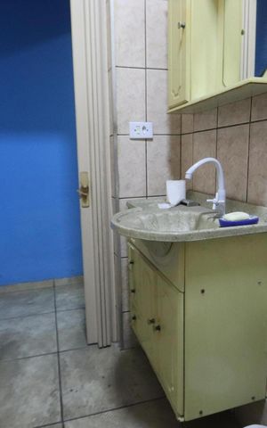 Casa à venda com 135m², 2 quartos e 2 vagasBanheiro 2