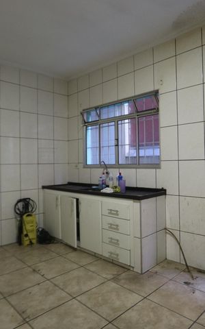 Casa à venda com 135m², 2 quartos e 2 vagasCozinha
