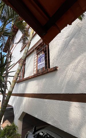 Apartamento à venda com 120m², 3 quartos e 2 vagas Apartamento à venda com 120m², 3 quartos e 2 vagasPlaca