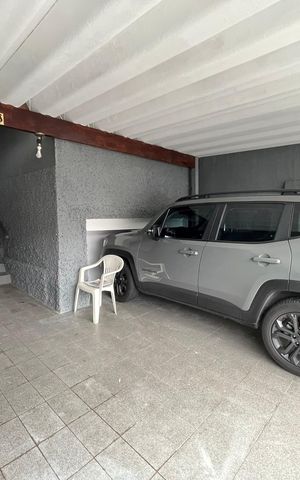 Casa à venda com 151m², 3 quartos e 2 vagas Casa à venda com 151m², 3 quartos e 2 vagasGaragem