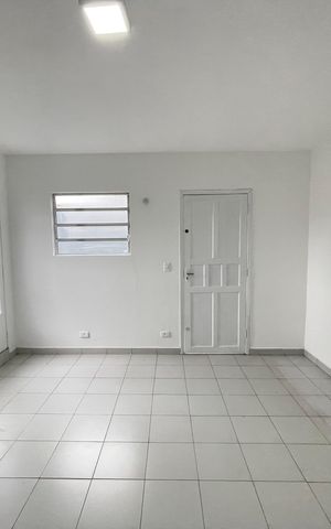 Casa à venda com 151m², 3 quartos e 2 vagas Casa à venda com 151m², 3 quartos e 2 vagasQuarto 3
