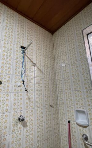 Casa à venda com 151m², 3 quartos e 2 vagas Casa à venda com 151m², 3 quartos e 2 vagasBanheiro 2