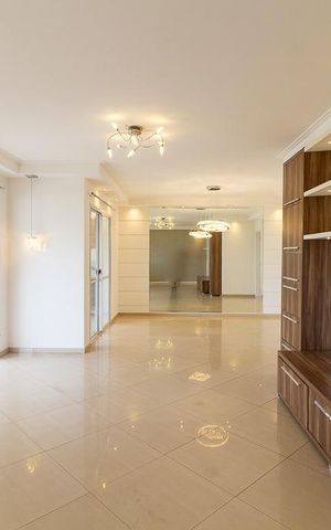 Apartamento à venda com 172m², 3 quartos e 3 vagas
