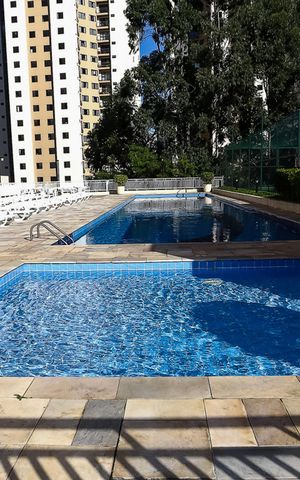 Apartamento à venda com 68m², 2 quartos e 1 vagaÁrea comum - Piscina