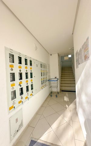 Apartamento para alugar com 55m², 2 quartos e 1 vagaHall de entrada