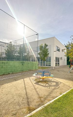 Apartamento para alugar com 55m², 2 quartos e 1 vagaÁrea comum - Playground