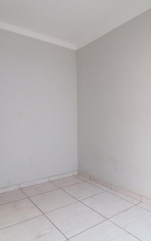 Casa para alugar com 90m², 2 quartos e 1 vagaQuarto 1