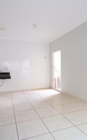 Casa para alugar com 90m², 2 quartos e 1 vagaSala/Cozinha