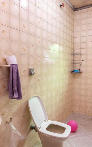 Casa à venda com 188m², 3 quartos e 1 vagaBanheiro 1