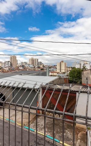 Casa à venda com 188m², 3 quartos e 1 vagaCanteiro de Flores - Vista
