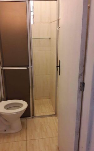 Casa à venda com 240m², 7 quartos e 3 vagas Casa à venda com 240m², 7 quartos e 3 vagasBanheiro