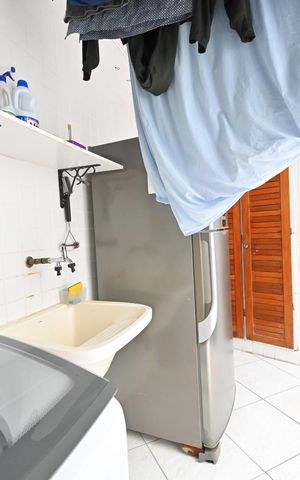 Casa de condomínio à venda com 127m², 3 quartos e 2 vagas Casa de condomínio à venda com 127m², 3 quartos e 2 vagasLavanderia