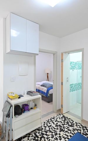 Casa de condomínio à venda com 127m², 3 quartos e 2 vagas Casa de condomínio à venda com 127m², 3 quartos e 2 vagasHall dos Quartos