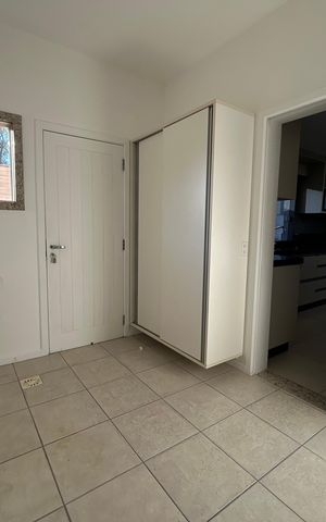 Casa para alugar com 292m², 4 quartos e 4 vagas Casa para alugar com 292m², 4 quartos e 4 vagasÁrea de Serviço