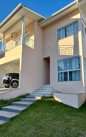 Casa para alugar com 292m², 4 quartos e 4 vagas Casa para alugar com 292m², 4 quartos e 4 vagasJardim