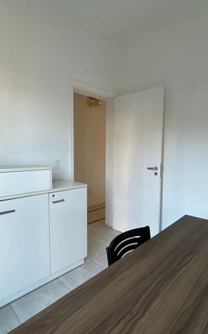Casa para alugar com 292m², 4 quartos e 4 vagas Casa para alugar com 292m², 4 quartos e 4 vagasQuarto 3