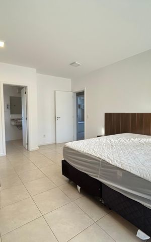 Casa para alugar com 292m², 4 quartos e 4 vagas Casa para alugar com 292m², 4 quartos e 4 vagasSuíte