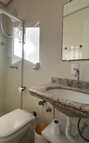 Casa para alugar com 292m², 4 quartos e 4 vagas Casa para alugar com 292m², 4 quartos e 4 vagasBanheiro área de serviço