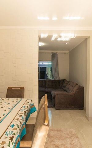 Casa à venda com 148m², 4 quartos e 2 vagas Casa à venda com 148m², 4 quartos e 2 vagasSala de Jantar