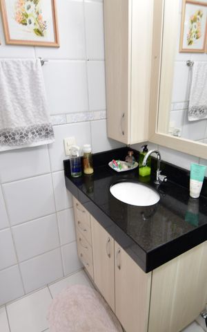 Apartamento à venda com 80m², 2 quartos e 1 vagaBanheiro