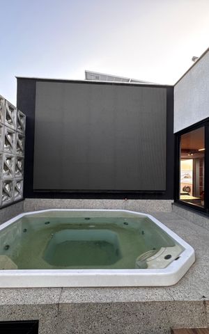 Casa de condomínio à venda com 431m², 4 quartos e 1 vaga Casa de condomínio à venda com 431m², 4 quartos e 1 vagaTerraço