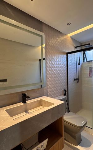 Casa de condomínio à venda com 431m², 4 quartos e 1 vaga Casa de condomínio à venda com 431m², 4 quartos e 1 vagaBanheiro da Suíte 3