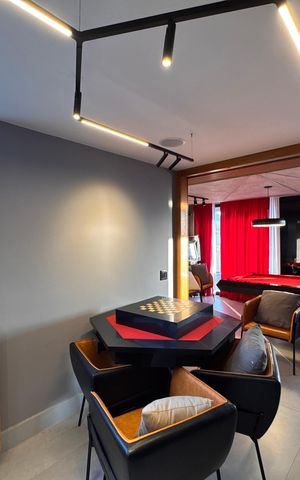 Casa de condomínio à venda com 431m², 4 quartos e 1 vaga Casa de condomínio à venda com 431m², 4 quartos e 1 vagaÁrea comum