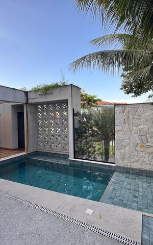 Casa de condomínio à venda com 431m², 4 quartos e 1 vaga Casa de condomínio à venda com 431m², 4 quartos e 1 vagaÁrea externa
