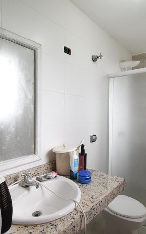 Casa para alugar com 460m², 4 quartos e 5 vagasBanheiro da Suíte 2