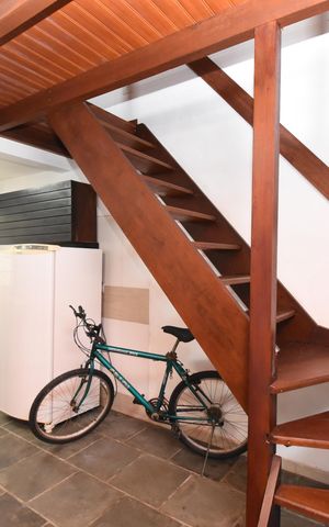 Casa para alugar com 460m², 4 quartos e 5 vagasFlat