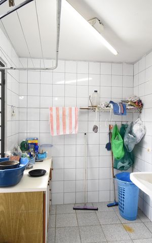 Casa para alugar com 460m², 4 quartos e 5 vagasÁrea de Serviço