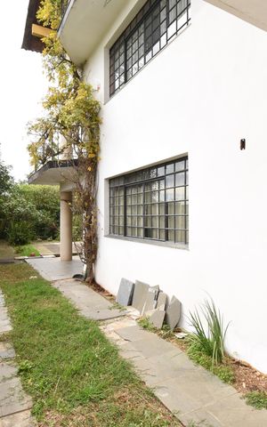Casa para alugar com 460m², 4 quartos e 5 vagasÁrea externa